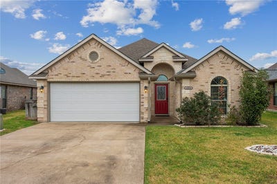 /international/us/15552-creek-meadow-boulevard-n-college-station-tx-110105959321/