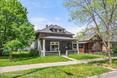 /international/us/1011-pitkin-avenue-glenwood-springs-co-110107877028/