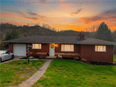 /international/us/80-rabbit-creek-lane-clendenin-wv-110107039003/