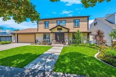/international/us/2721-e-adams-avenue-orange-ca-110107940976/