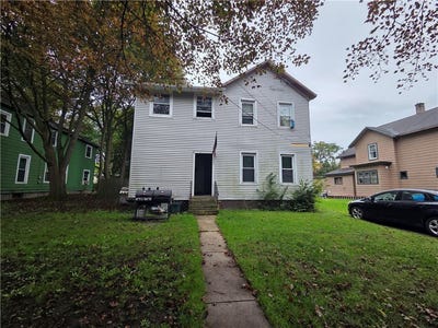 /international/us/360-diven-avenue-elmira-ny-110119957115/