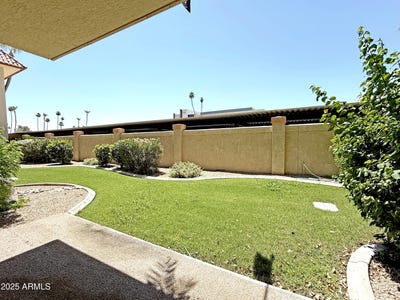 /international/us/10330-w-thunderbird-boulevard-sun-city-az-110100814399/