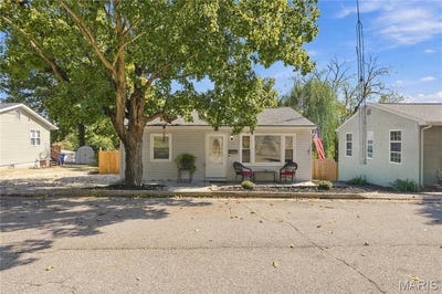 /international/us/1307-s-3rd-street-de-soto-mo-110120500071/