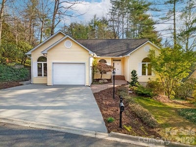 /international/us/54-wintergreen-drive-brevard-nc-110106210328/
