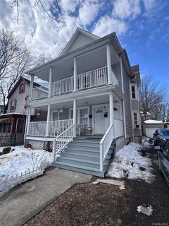 /international/us/4-gray-street-poughkeepsie-ny-110106275213/