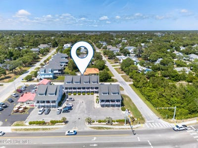 /international/us/5016-e-oak-island-drive-oak-island-nc-110119372637/