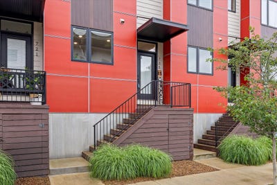 /international/us/725-n-market-street-chattanooga-tn-110108663166/