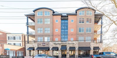 /international/us/113-e-main-street-newark-de-110099155991/