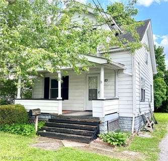 /international/us/83-smithsonian-street-girard-oh-110107898905/