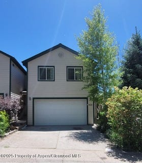 /international/us/668-alder-ridge-lane-new-castle-co-110107874902/
