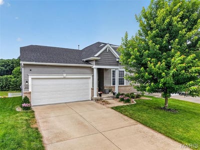 /international/us/248-thorn-brook-drive-o-fallon-mo-110108848157/