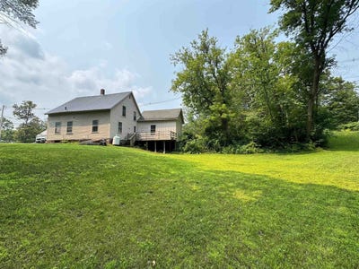 /international/us/136-sullivan-street-charlestown-nh-110101345352/?lang=pt