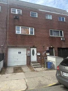 /international/us/1317-stratford-avenue-bronx-ny-110107289949/