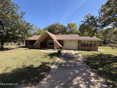 /international/us/4177-county-road-284-itta-bena-ms-110103108461/