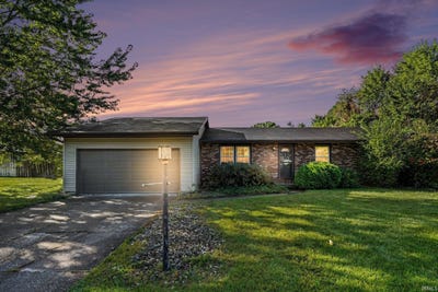 /international/us/22042-sandybrook-drive-south-bend-in-110120114423/