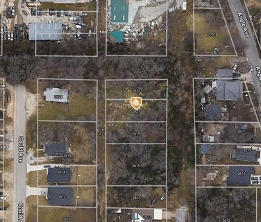 /international/us/2621-lincoln-avenue-fort-worth-tx-110095982822/