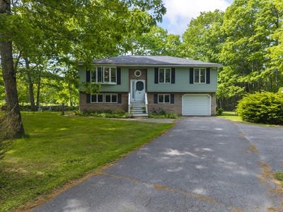 /international/us/863-finntown-road-warren-me-110108667494/