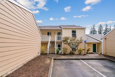 /international/us/13216-ne-salmon-creek-ave-vancouver-wa-110098089546/