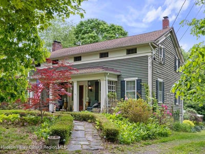 /international/us/80-s-ohioville-road-new-paltz-ny-110108295988/