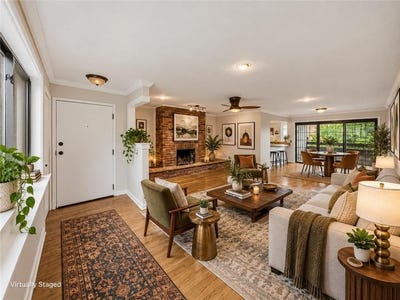 /international/us/4056-warwick-boulevard-kansas-city-mo-110119955891/