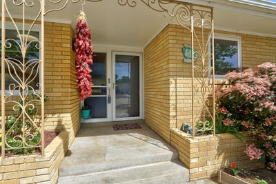 /international/us/1300-dakota-street-ne-albuquerque-nm-110107545027/