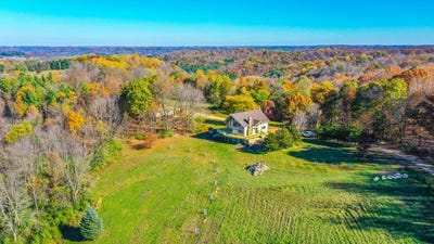 /international/us/22727-bell-hollow-ln-richland-center-wi-110103318693/
