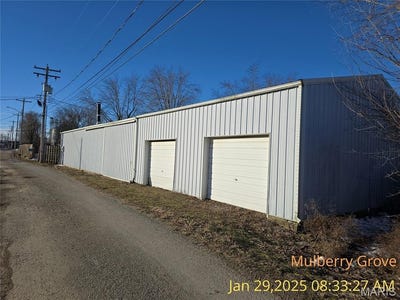 /international/us/107-w-wall-street-mulberry-grove-il-110100074766/
