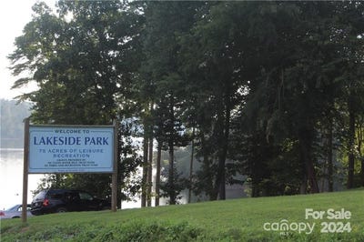 /international/us/84-lakeside-avenue-lot-6-7-granite-falls-nc-110091050365/?lang=es