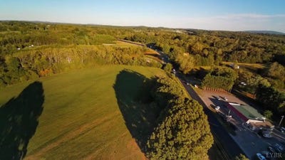 /international/us/4-moneta-road-moneta-va-110120684095/