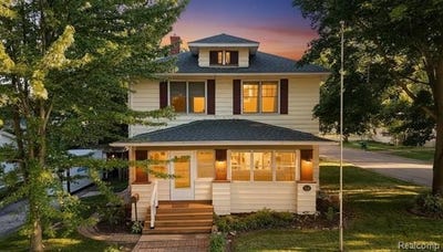 /international/us/515-jay-street-st-clair-mi-110108751439/