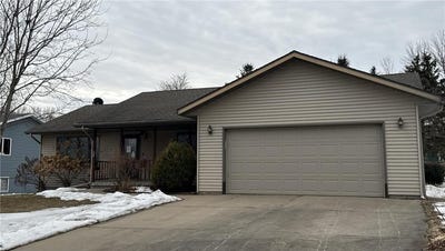 /international/us/28-mitchell-drive-faribault-mn-110105630038/