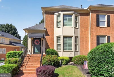 /international/us/6140-forest-hills-drive-peachtree-corners-ga-110120063093/