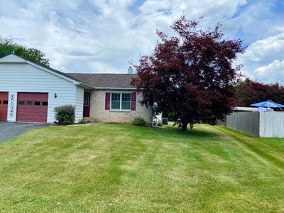 /international/us/94-jonathan-drive-palmer-twp-pa-110108609377/