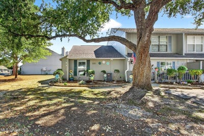 /international/us/259-highpoint-drive-diamondhead-ms-110103146549/