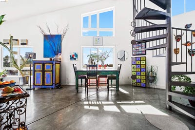 /international/us/675-8th-st-oakland-ca-110119959066/