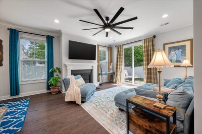 /international/us/1602-mermentau-street-mount-pleasant-sc-110107868959/