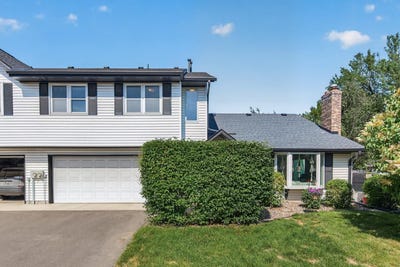 /international/us/3608-gershwin-lane-n-oakdale-mn-110108914898/