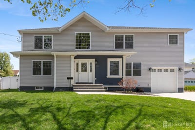 /international/us/1717-grant-avenue-south-plainfield-nj-110107745108/