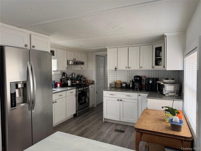 /international/us/37-hubbard-avenue-riverhead-ny-110106923577/