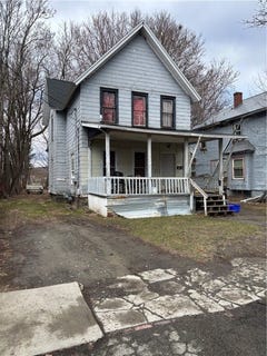 /international/us/160-boardman-street-elmira-city-ny-110098279481/
