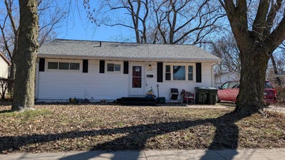 /international/us/1206-n-lincoln-avenue-urbana-il-110106697737/