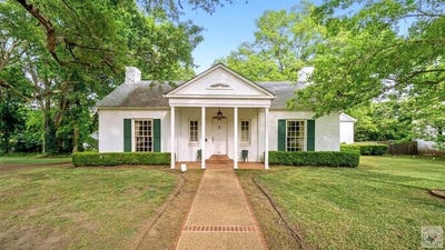 /international/us/606-n-louise-st-atlanta-tx-110107509190/