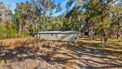 /international/us/225-ne-544th-st-old-town-fl-110104304378/