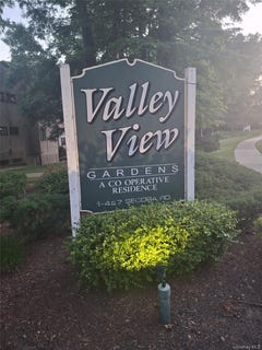 /international/us/2-secora-rd-spring-valley-ny-110108714786/