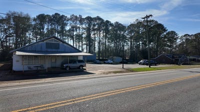 /international/us/1869-lee-street-rutledge-al-110105052126/