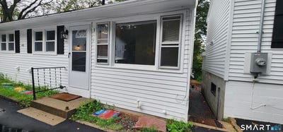 /international/us/1267-unit-b-thompson-road-thompson-ct-110108229120/