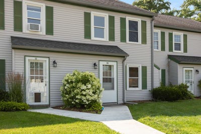 /international/us/35-brickyard-road-essex-junction-vt-110109585034/
