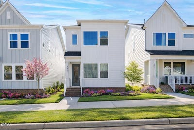/international/us/451-wendover-parkway-pittsboro-nc-110106366311/