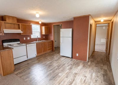/international/us/2500-farm-bureau-rd-manhattan-ks-110107933637/