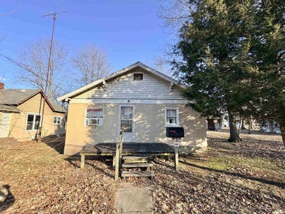 /international/us/345-341-n-park-street-jasonville-in-110105224961/